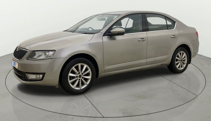 2014 Skoda Octavia AMBITION 1.4 TSI, Petrol, Manual, 1,00,585 km, Left Front Diagonal