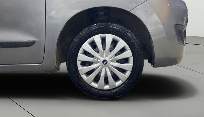 2017 Maruti Wagon R 1.0 VXI, Petrol, Manual, 35,911 km, Right Front Wheel