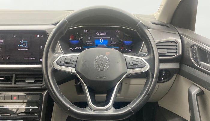 2022 Volkswagen TAIGUN TOPLINE 1.0 TSI AT, Petrol, Automatic, 44,181 km, Steering Wheel Close Up