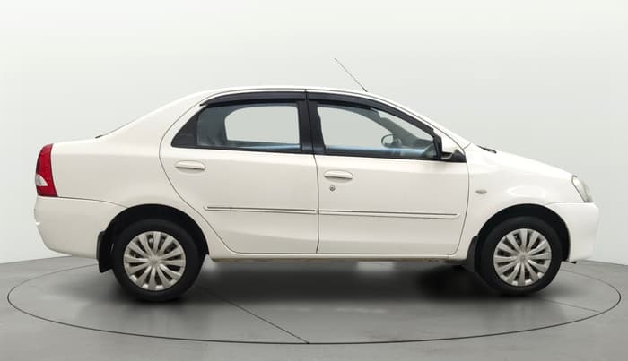 2013 Toyota Etios G, Petrol, Manual, 43,555 km, Right Side View
