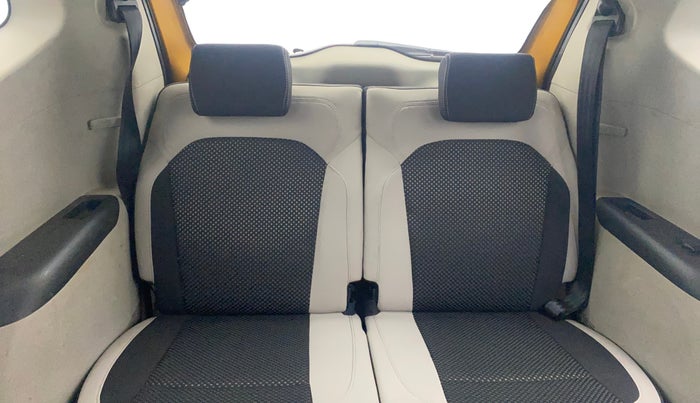 2019 Renault TRIBER RXZ, Petrol, Manual, 30,532 km, Third Seat Row ( optional )