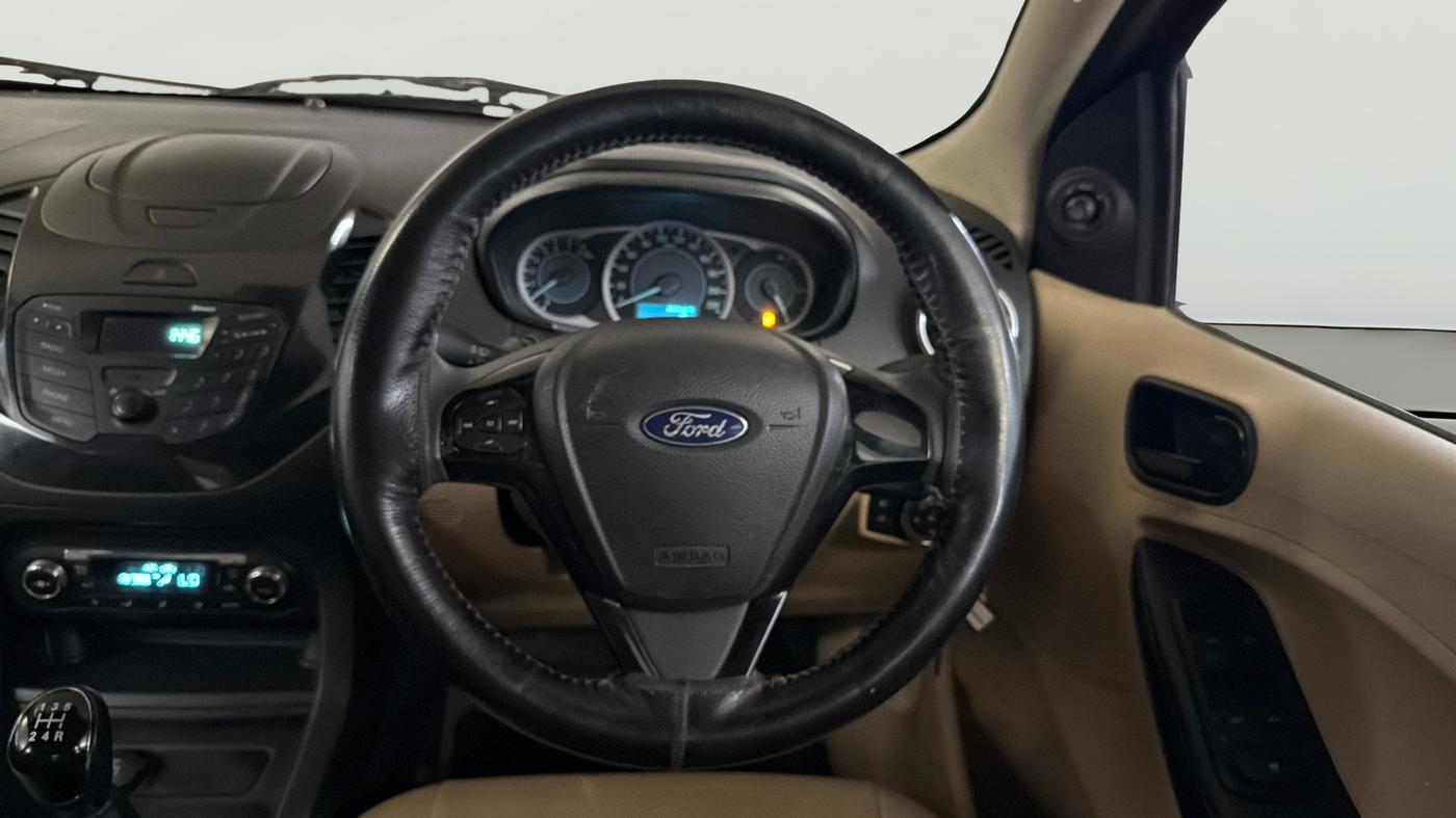 2016 Ford Figo Aspire TITANIUM 1.2 PETROL, Petrol, Manual, 51,747 km, Steering Wheel Close Up