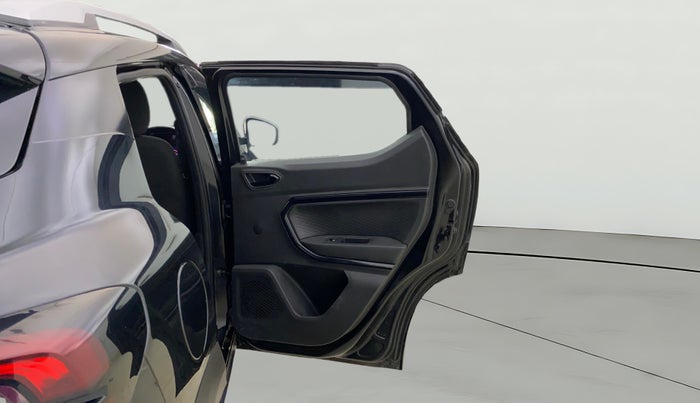 2022 Renault Kiger RXZ MT, Petrol, Manual, 36,490 km, RHS Rear Door