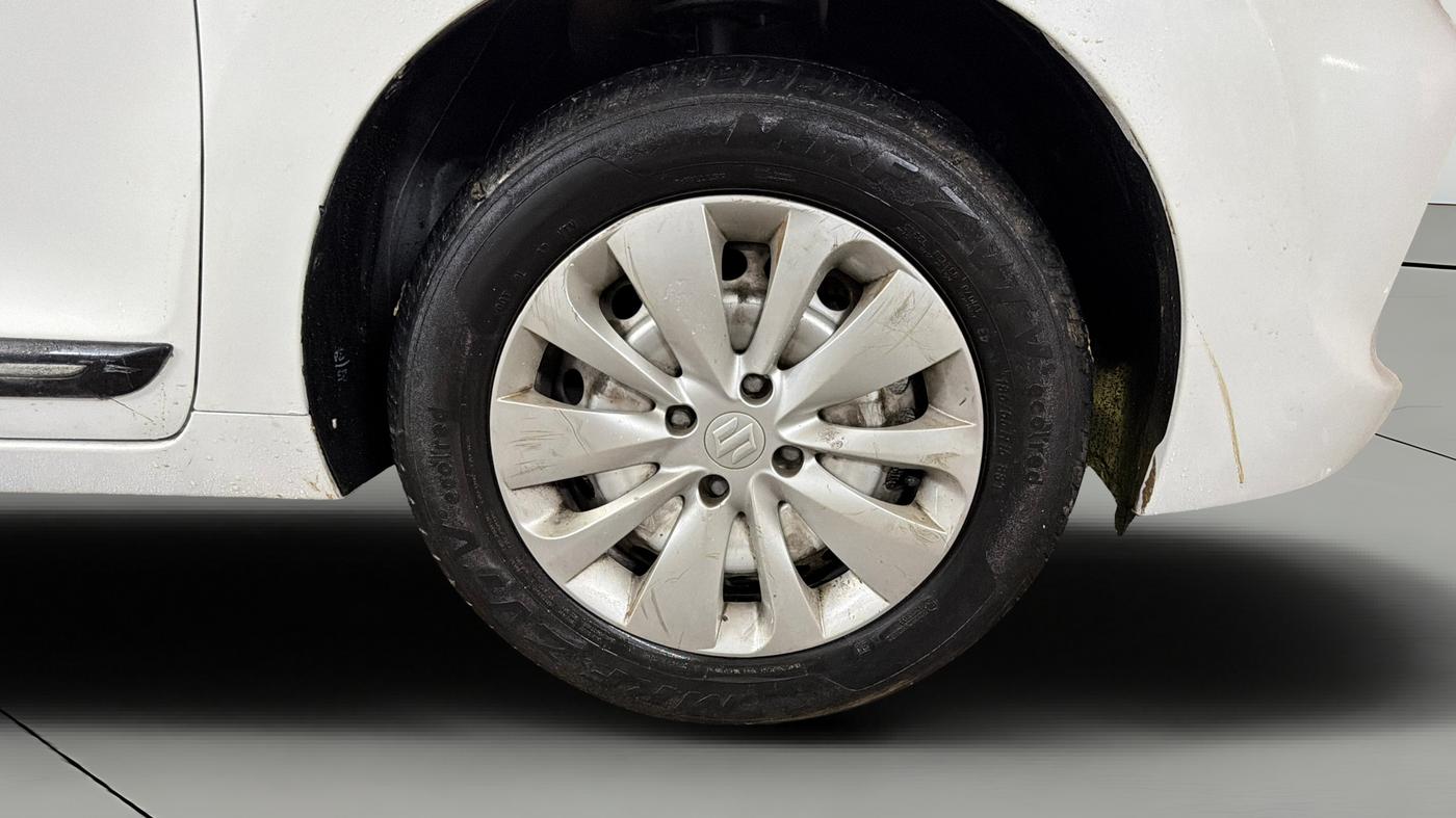 2020 Maruti Baleno SIGMA PETROL 1.2, Petrol, Manual, 54,060 km, Right Front Wheel