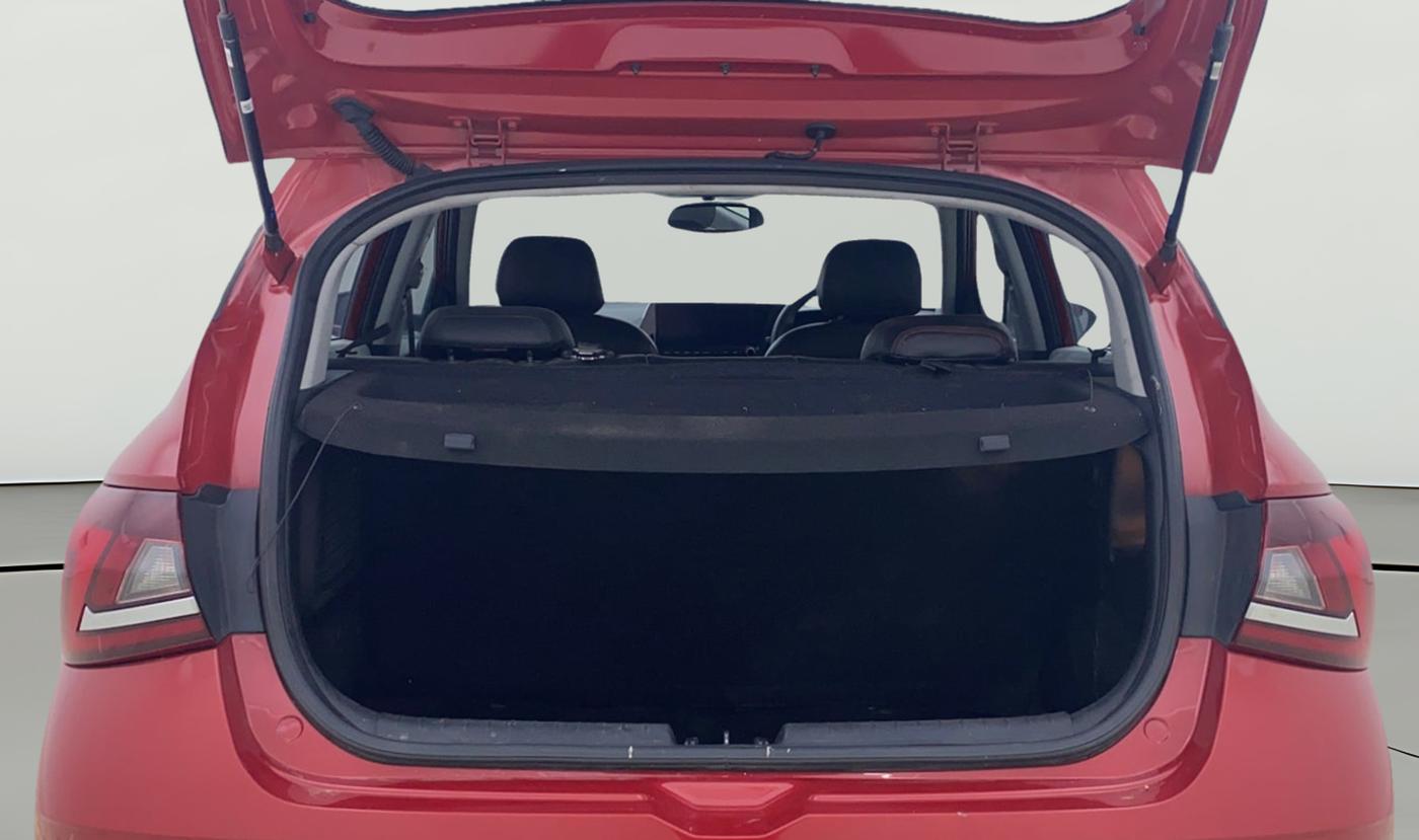 2023 Hyundai NEW I20 ASTA (O) 1.2 IVT, Petrol, Automatic, 16,402 km, Boot Open Zoomed View
