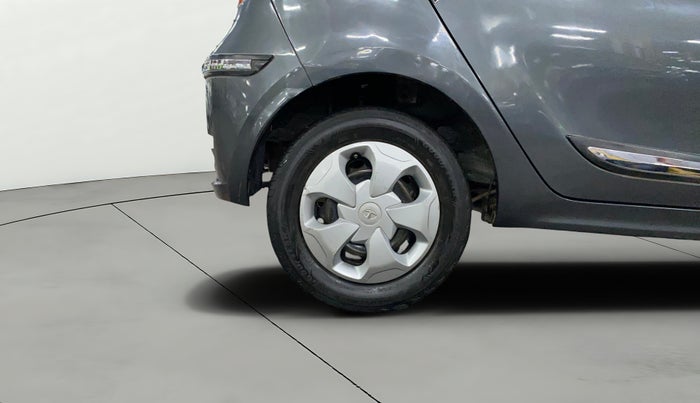 2021 Tata Tiago XT PETROL, Petrol, Manual, 41,988 km, Right Rear Wheel
