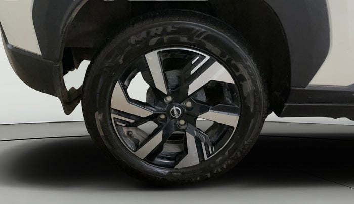 2025 Nissan MAGNITE N-Connecta B4D 1.0 Petrol MT, Petrol, Manual, 2,786 km, Right Rear Wheel