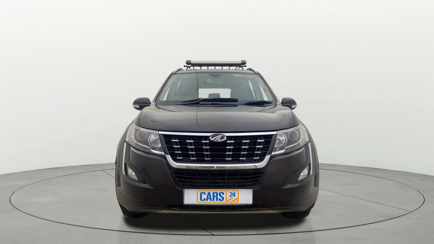 2018 Mahindra XUV500 W11, Diesel, Manual, 48,357 km, Front