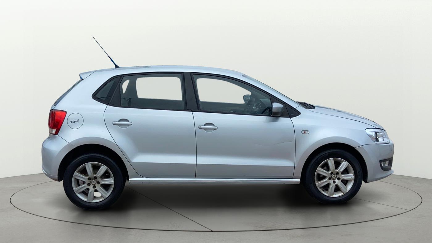2013 Volkswagen Polo HIGHLINE1.2L, Petrol, Manual, 93,335 km, Right Side View