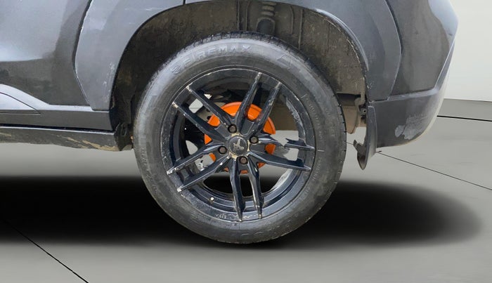 2023 Nissan MAGNITE XL, CNG, Manual, 50,733 km, Left Rear Wheel