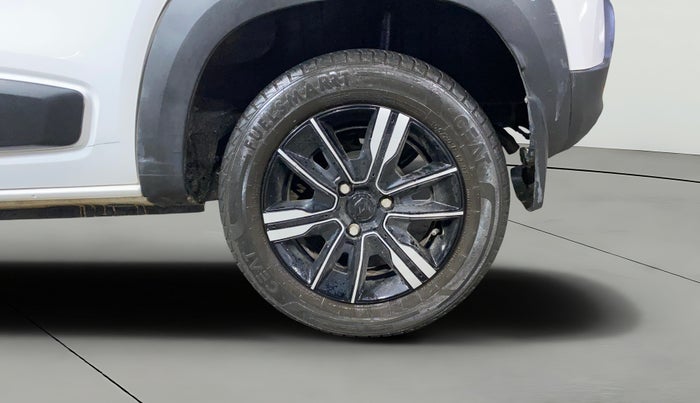 2022 Renault Kwid CLIMBER MT 1.0, Petrol, Manual, 16,332 km, Left Rear Wheel