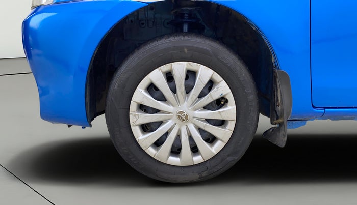 2013 Toyota Etios Liva G, Petrol, Manual, 26,024 km, Left Front Wheel