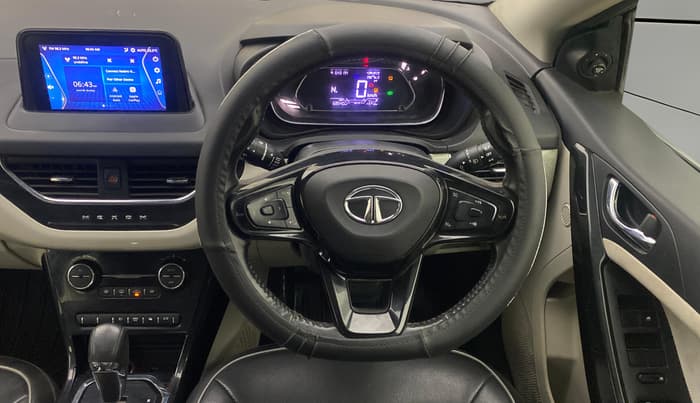 2021 Tata NEXON XZA PLUS (O) DIESEL, Diesel, Automatic, 68,539 km, Steering Wheel Close Up