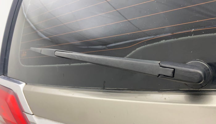 2017 Tata Hexa XTA 4X2 6 STR, Diesel, Automatic, 95,880 km, Rear Wiper