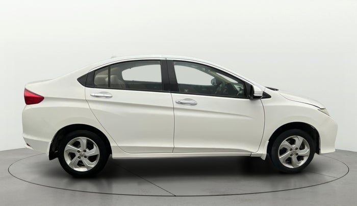2015 Honda City 1.5L I-VTEC V MT, Petrol, Manual, 1,19,495 km, Right Side View