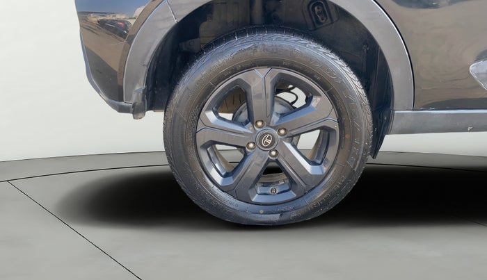 2021 Tata NEXON XZ PLUS (O) PETROL DARK EDITION, Petrol, Manual, 70,244 km, Right Rear Wheel
