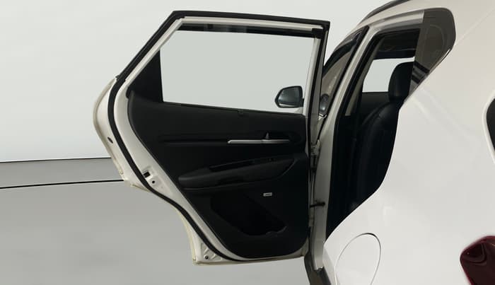 2022 KIA SONET GTX PLUS 1.5 AT, Diesel, Automatic, 84,044 km, LHS Rear Door
