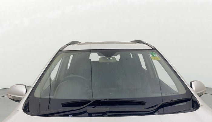 2017 Mahindra XUV500 W10 AT, Diesel, Automatic, 91,905 km, Front Windshield