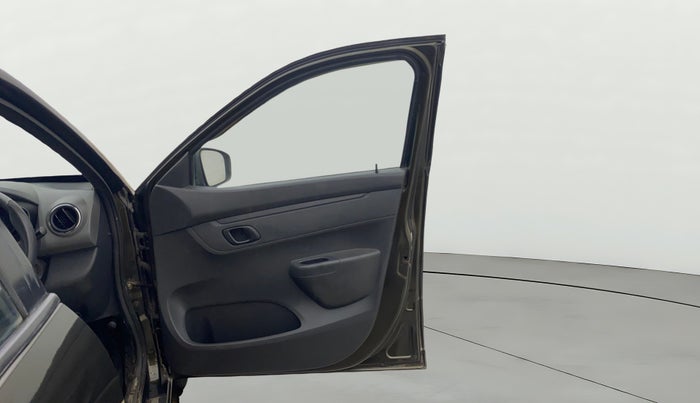 2016 Renault Kwid RXT 0.8, Petrol, Manual, 33,173 km, RHS Front Door