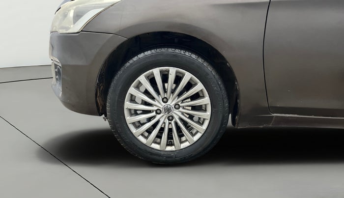 2015 Maruti Ciaz ZXI+ RS, Petrol, Manual, 89,704 km, Left Front Wheel