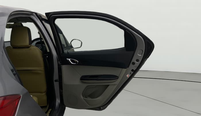 2019 Tata Tiago XZ PETROL, Petrol, Manual, 83,981 km, RHS Rear Door