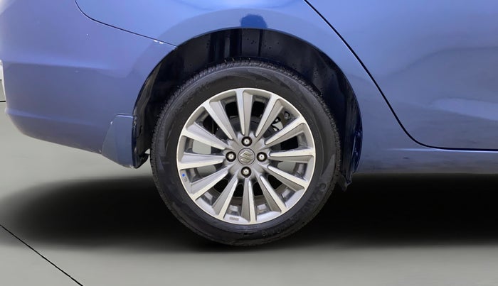 2018 Maruti Ciaz ALPHA  AT 1.5 SHVS PETROL, Petrol, Automatic, 39,092 km, Right Rear Wheel