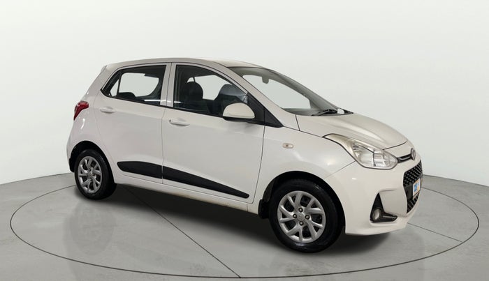 2017 Hyundai Grand i10 MAGNA 1.2 KAPPA VTVT, Petrol, Manual, 66,456 km, Right Front Diagonal