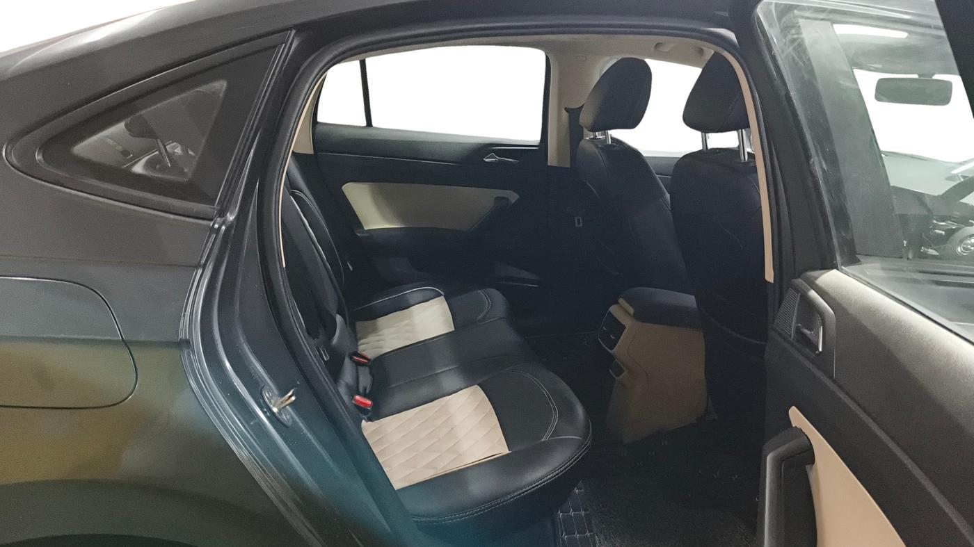 2023 Skoda SLAVIA AMBITION 1.0L TSI AT, Petrol, Automatic, 28,137 km, Right Side Rear Door Cabin