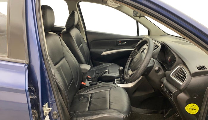 2018 Maruti S Cross ZETA 1.3, Diesel, Manual, 1,34,311 km, Right Side Front Door Cabin