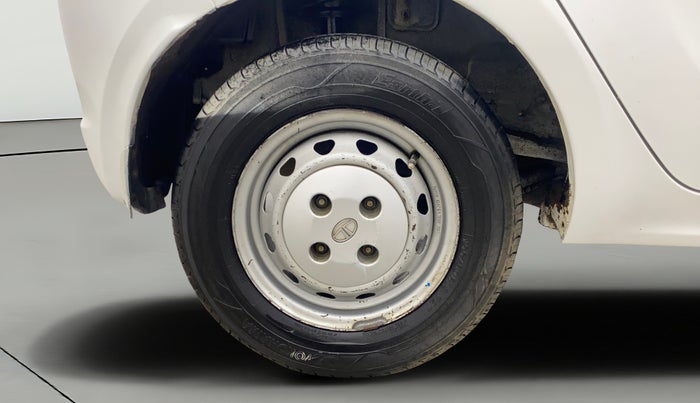 2017 Tata Tiago XM PETROL, Petrol, Manual, 1,46,478 km, Right Rear Wheel