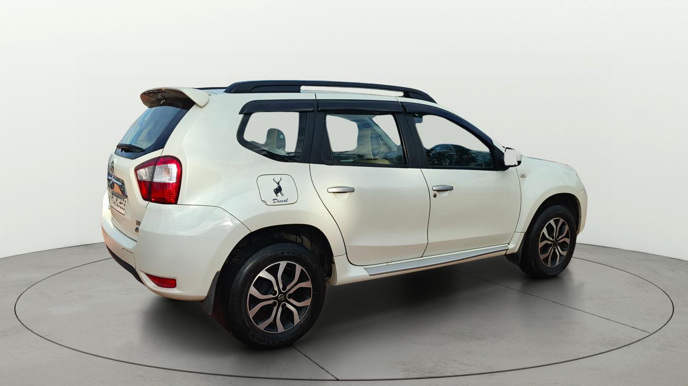 2015 Nissan Terrano XL (D), Diesel, Manual, 90,453 km, Right Back Diagonal