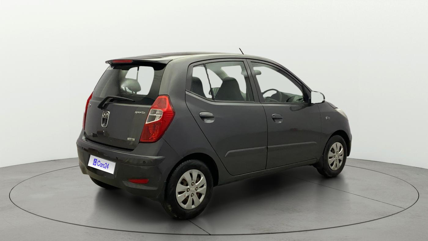 2013 Hyundai i10 SPORTZ 1.2, Petrol, Manual, 70,789 km, Right Back Diagonal
