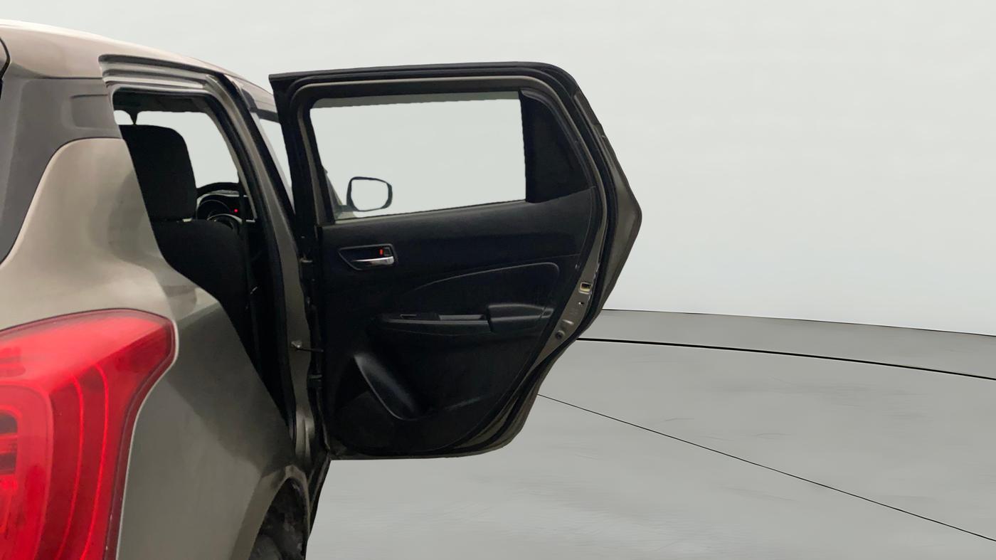 2021 Maruti Swift VXI, Petrol, Manual, 79,881 km, RHS Rear Door