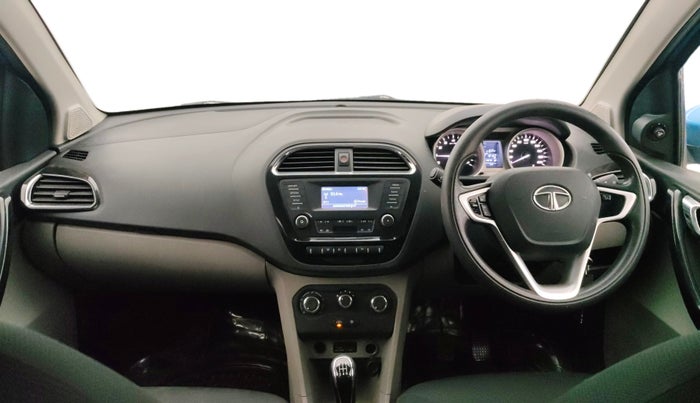 2016 Tata Tiago XZ PETROL, Petrol, Manual, 19,088 km, Dashboard