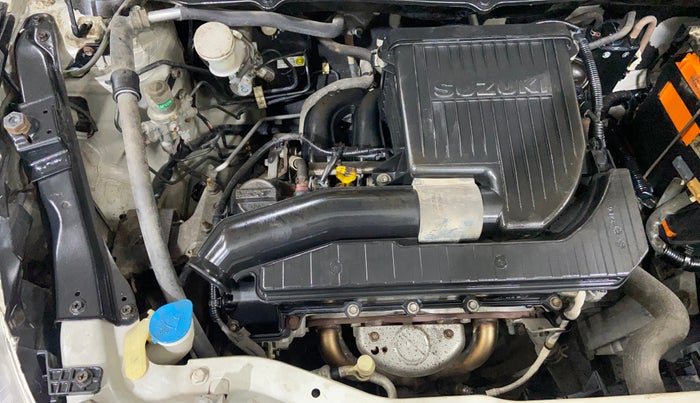 2015 Maruti Swift VXI, Petrol, Manual, 32,808 km, Engine View - Right