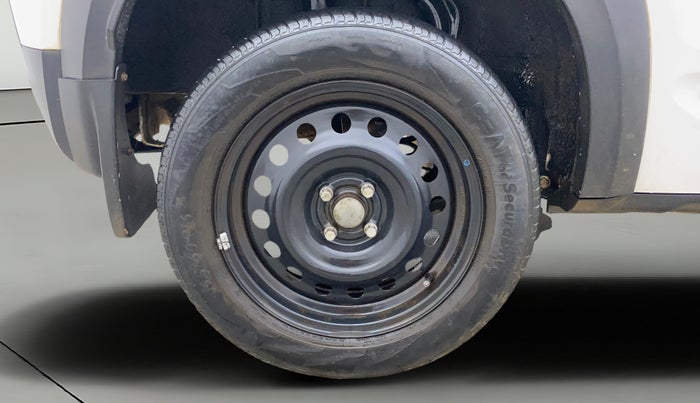 2021 Renault Kiger RXL AMT, Petrol, Automatic, 36,785 km, Right Rear Wheel