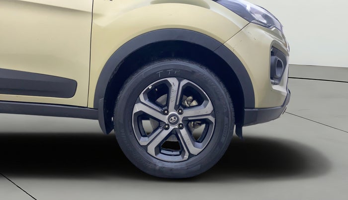 2022 Tata NEXON XZ PLUS (PREMIUM) KAZIRANGA PETROL, Petrol, Manual, 43,128 km, Right Front Wheel