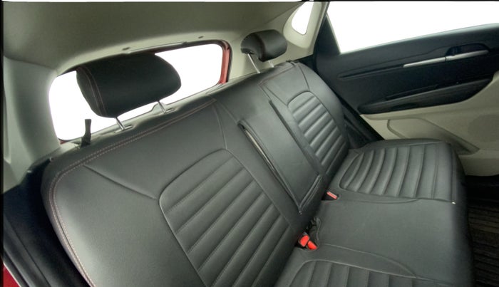 2020 KIA SONET HTX 1.0 IMT, Petrol, Manual, 68,265 km, Right Side Rear Door Cabin