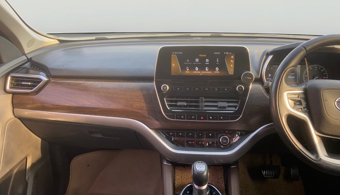 2020 Tata Harrier XZA 2.0L DUAL TONE, Diesel, Automatic, 1,22,626 km, Air Conditioner