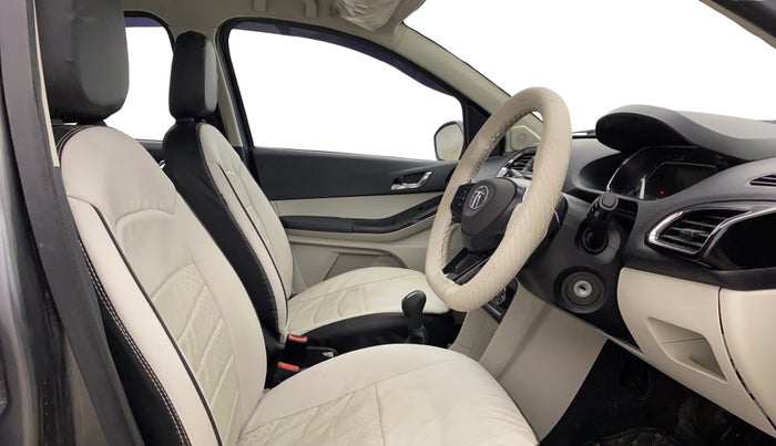 2022 Tata Tiago XZ PLUS CNG, CNG, Manual, 65,064 km, Right Side Front Door Cabin