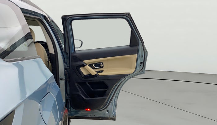 2021 Tata Safari XZA PLUS, Diesel, Automatic, 17,490 km, RHS Rear Door