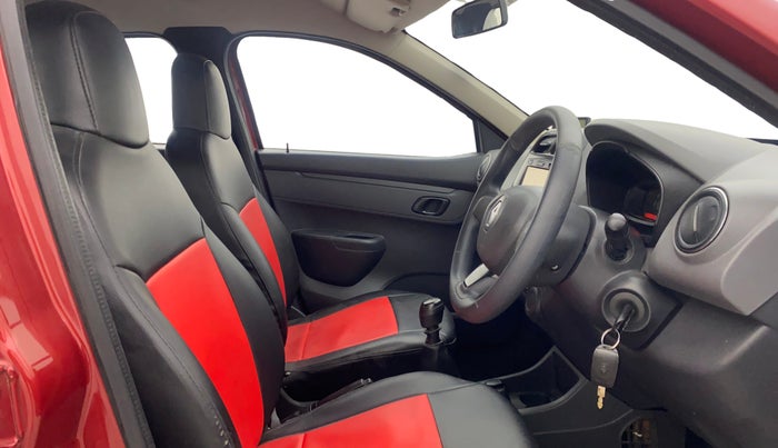 2016 Renault Kwid RXT 1.0, Petrol, Manual, 33,027 km, Right Side Front Door Cabin