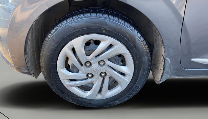 2021 Hyundai AURA S 1.2 CNG, CNG, Manual, 1,09,361 km, Left Front Wheel