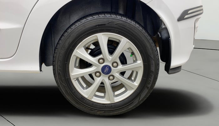 2019 Ford New Figo TITANIUM 1.2 PETROL MT, Petrol, Manual, 33,613 km, Left Rear Wheel
