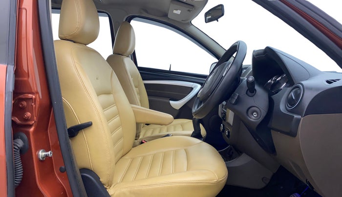 2019 Renault Duster 85 PS RXZ DIESEL, Diesel, Manual, 94,501 km, Right Side Front Door Cabin