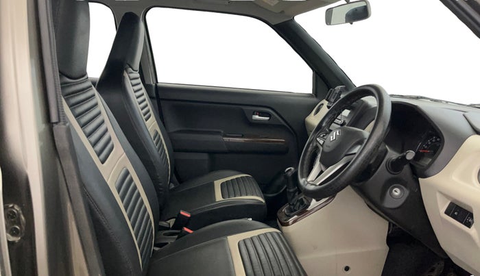 2022 Maruti New Wagon-R VXI (O) 1.2, Petrol, Manual, 23,622 km, Right Side Front Door Cabin