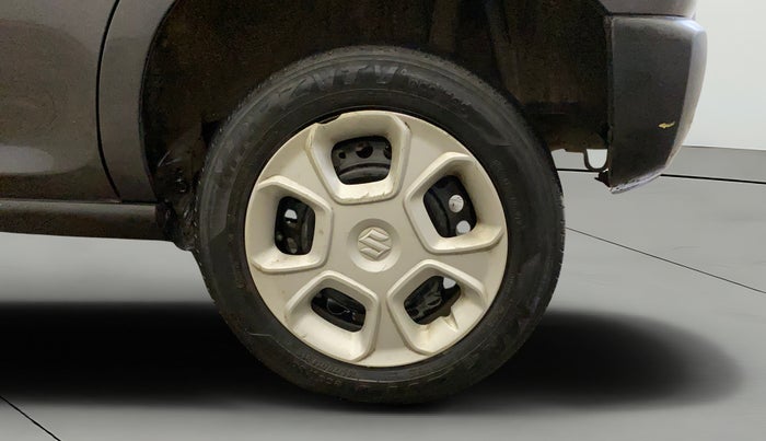 2021 Maruti S PRESSO VXI (O) CNG, CNG, Manual, 35,921 km, Left Rear Wheel
