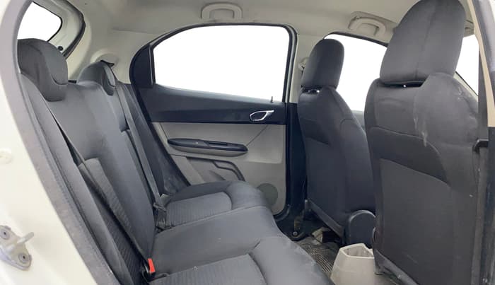 2018 Tata Tiago XZ PETROL, Petrol, Manual, 1,00,646 km, Right Side Rear Door Cabin