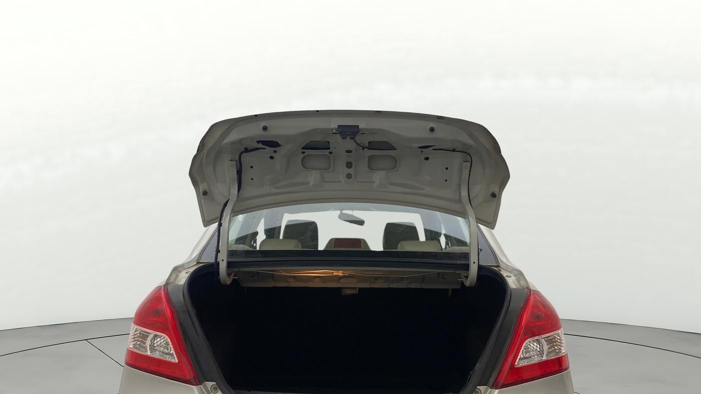 2015 Maruti Swift Dzire VXI, Petrol, Manual, 62,149 km, Boot Door Open