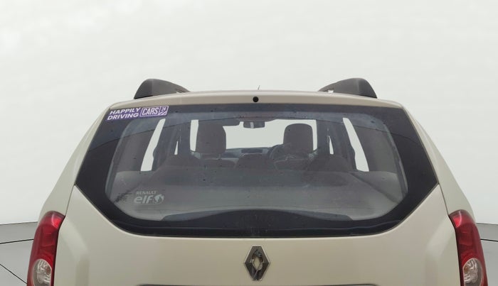 2013 Renault Duster RXE PETROL, Petrol, Manual, 61,904 km, Rear Windshield